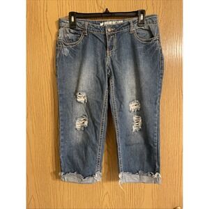 Women's Dream Out Loud by Selena Gomez Capri Jeans Distressed Size 28